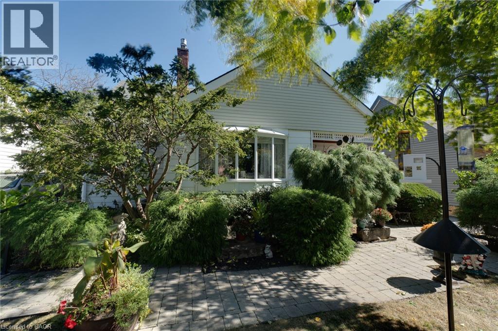12 Don Street, Dundas, Ontario  L9H 4N9 - Photo 2 - 40865734