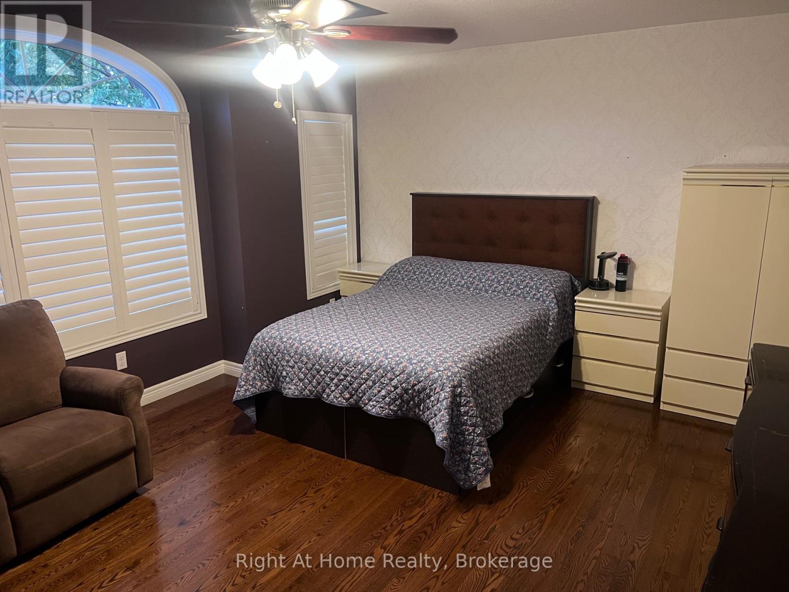 Upper - 52 Lorupe Court, Hamilton, Ontario  L9G 0C8 - Photo 35 - X13826628