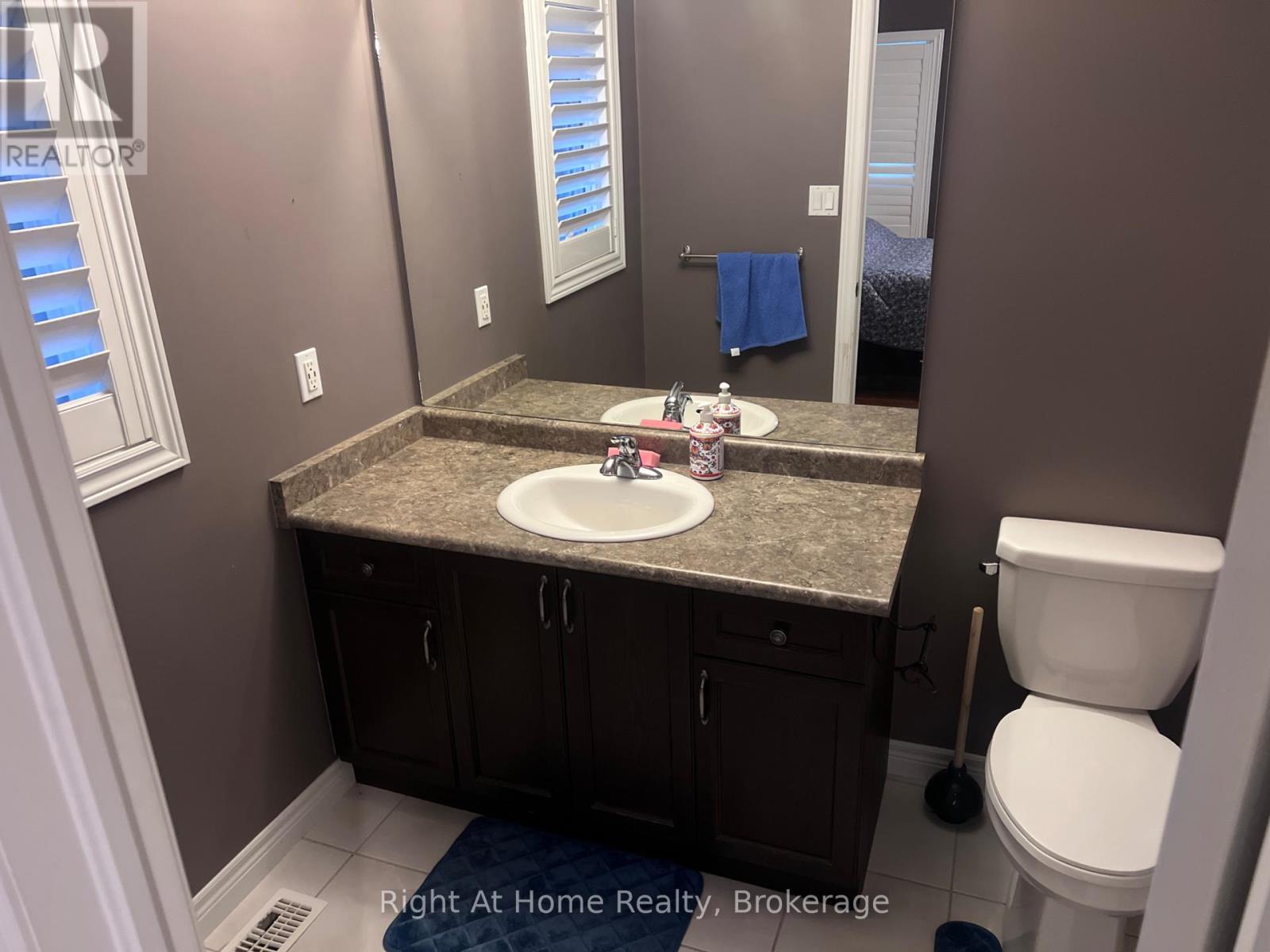 Upper - 52 Lorupe Court, Hamilton, Ontario  L9G 0C8 - Photo 36 - X13826628