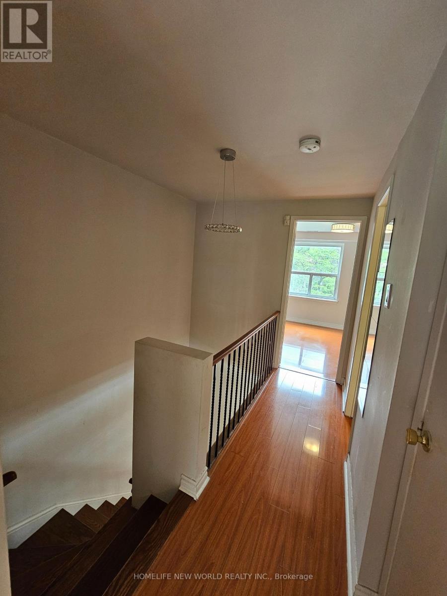 36 Thimble Berry Way, Toronto, Ontario  M2H 3K7 - Photo 18 - C13826560