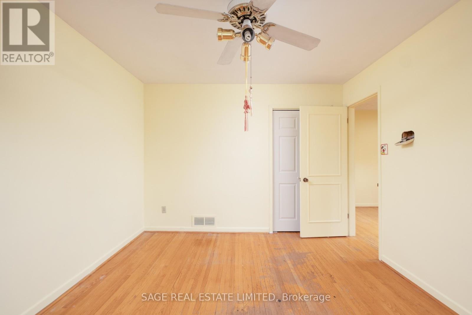 234 York Mills Road, Toronto, Ontario  M2L 1L1 - Photo 32 - C13826622