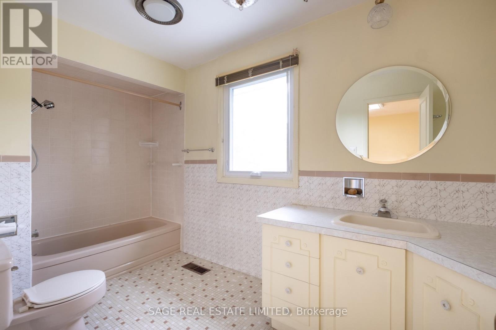 234 York Mills Road, Toronto, Ontario  M2L 1L1 - Photo 35 - C13826622