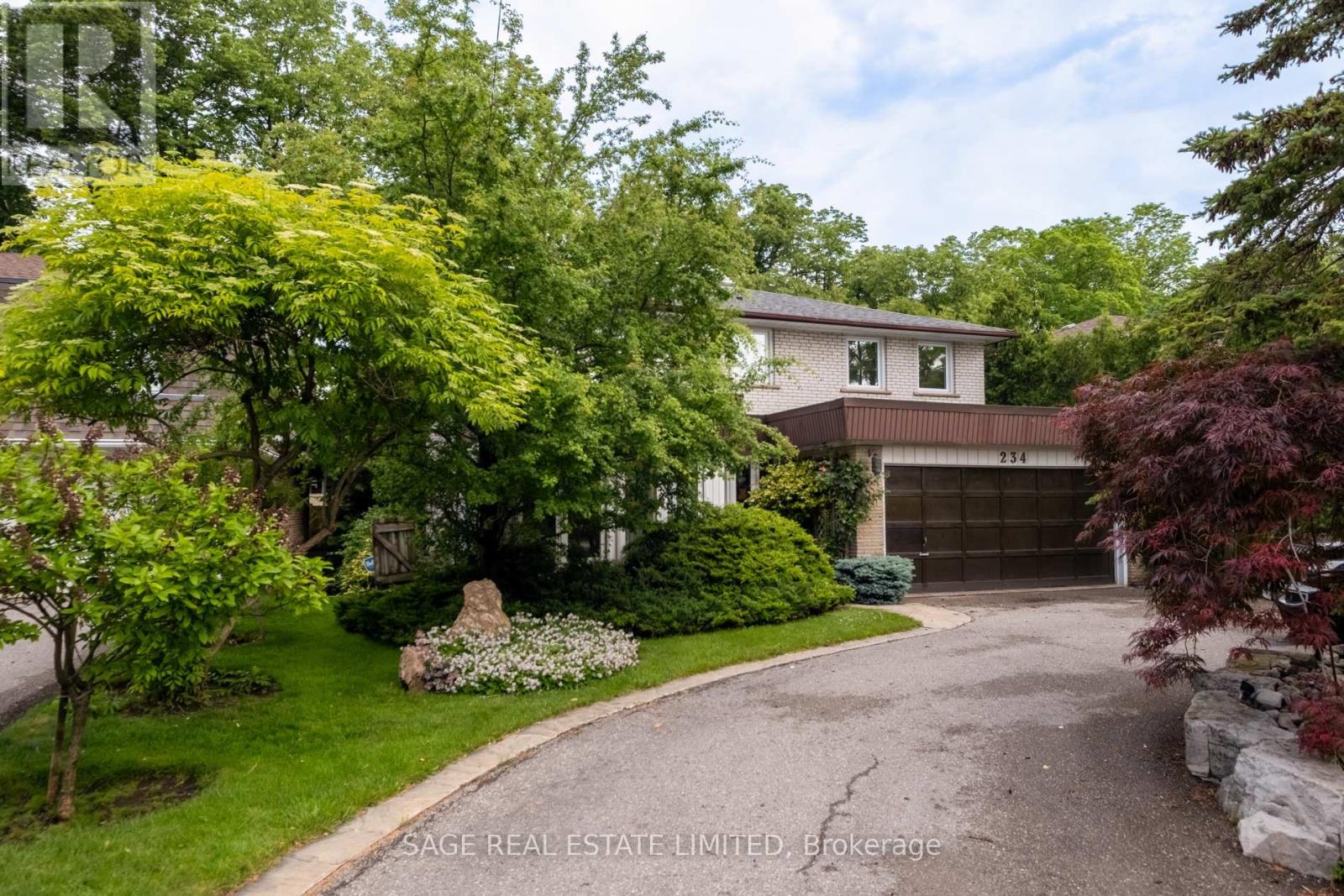 234 York Mills Road, Toronto, Ontario  M2L 1L1 - Photo 4 - C13826622