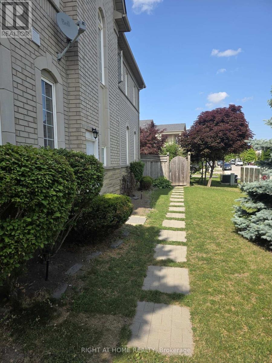 102 Cormorant Crescent, Vaughan, Ontario  L4H 2K4 - Photo 9 - N13826612