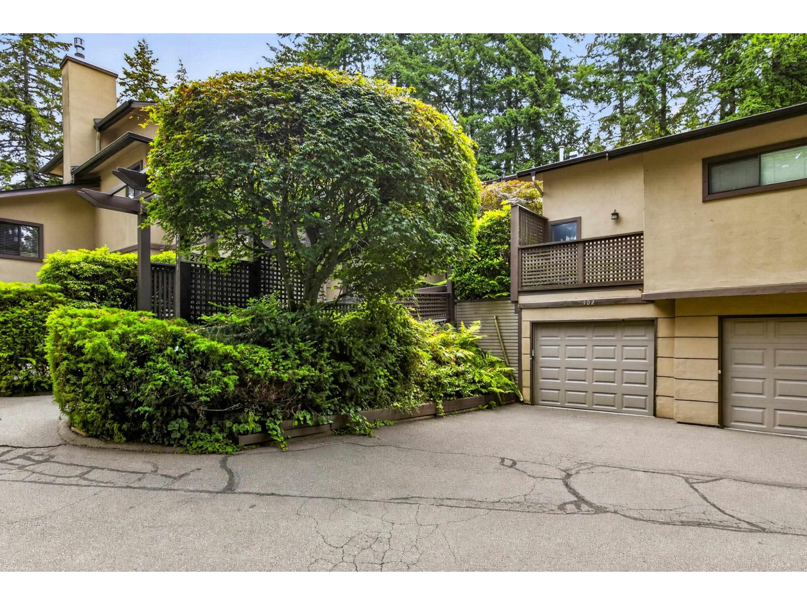 102 12741 16 Avenue, White Rock, British Columbia  V4A 1N2 - Photo 2 - R3145892