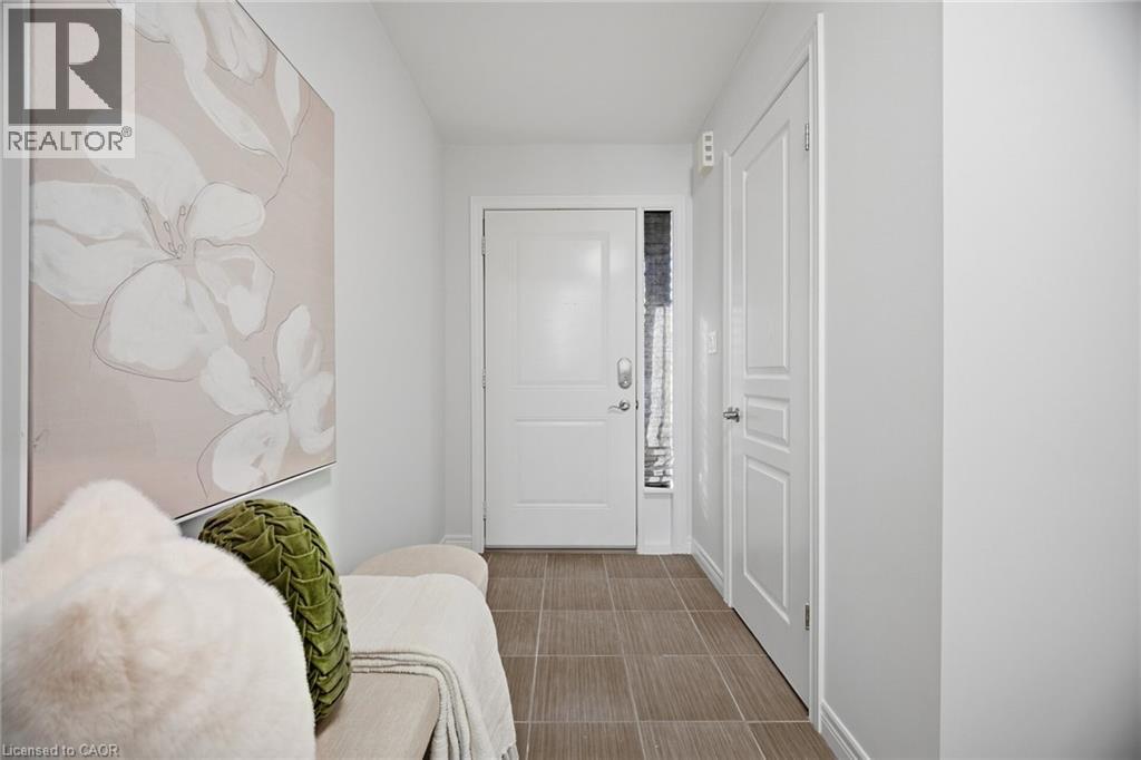 98 Bloom Crescent, Stoney Creek, Ontario  L0R 1P0 - Photo 2 - 40866178