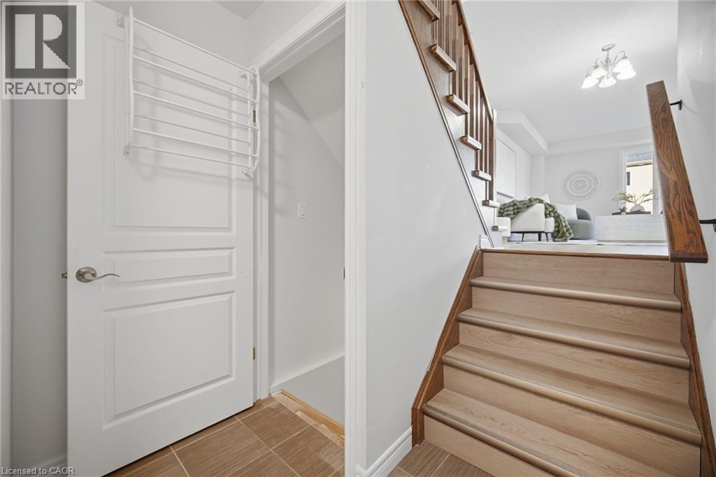 98 Bloom Crescent, Stoney Creek, Ontario  L0R 1P0 - Photo 33 - 40866178