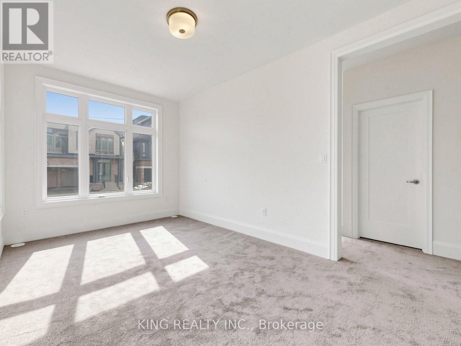 3290 Taha Garden, Oakville, Ontario  L6M 5R9 - Photo 7 - W13826570