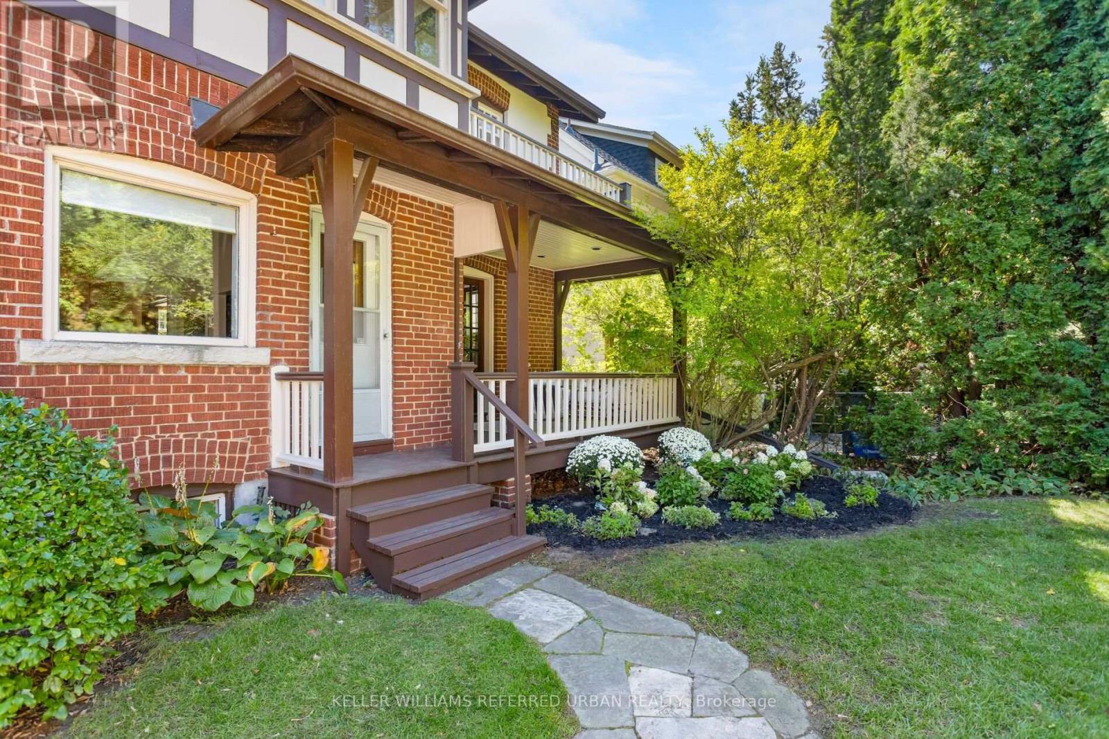 30 Baby Point Road, Toronto, Ontario  M6S 2G1 - Photo 49 - W13826584