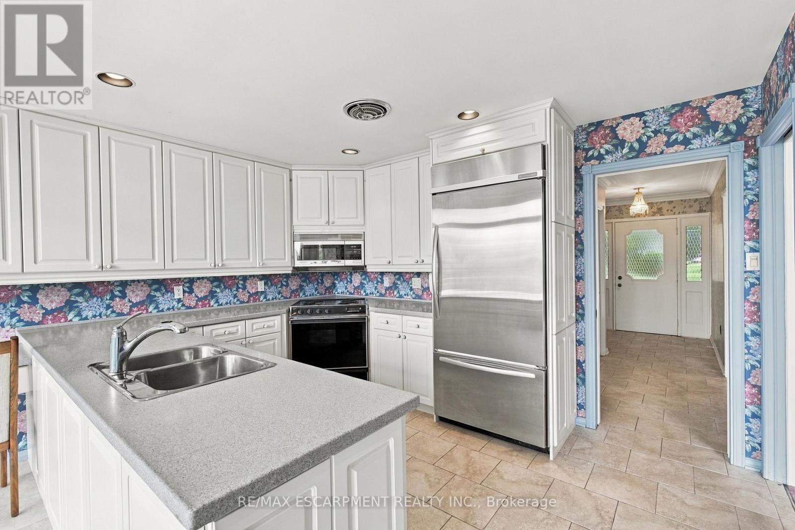 26 Leslie Drive, Hamilton, Ontario  L8G 2R1 - Photo 15 - X13826606