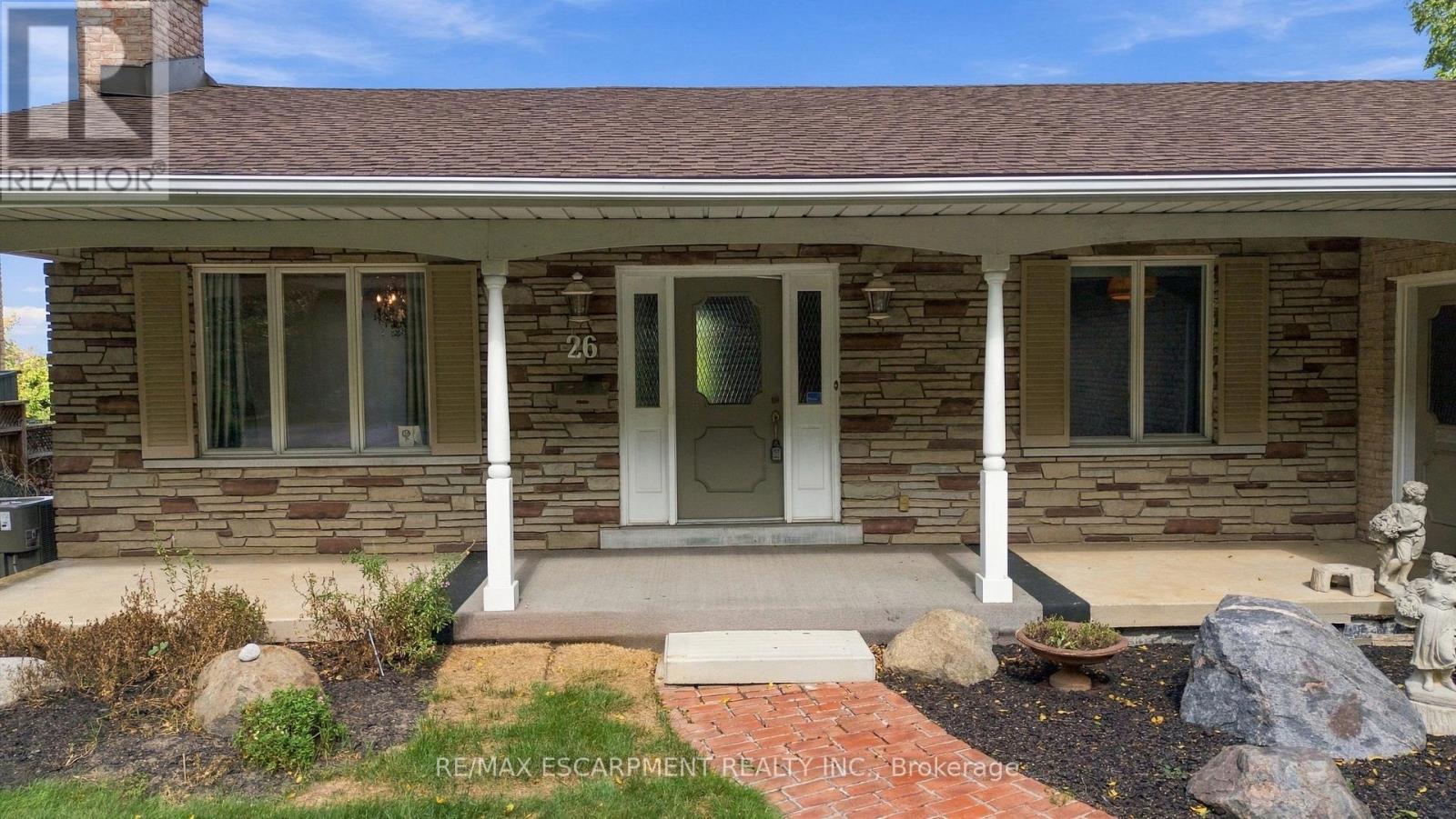 26 Leslie Drive, Hamilton, Ontario  L8G 2R1 - Photo 7 - X13826606