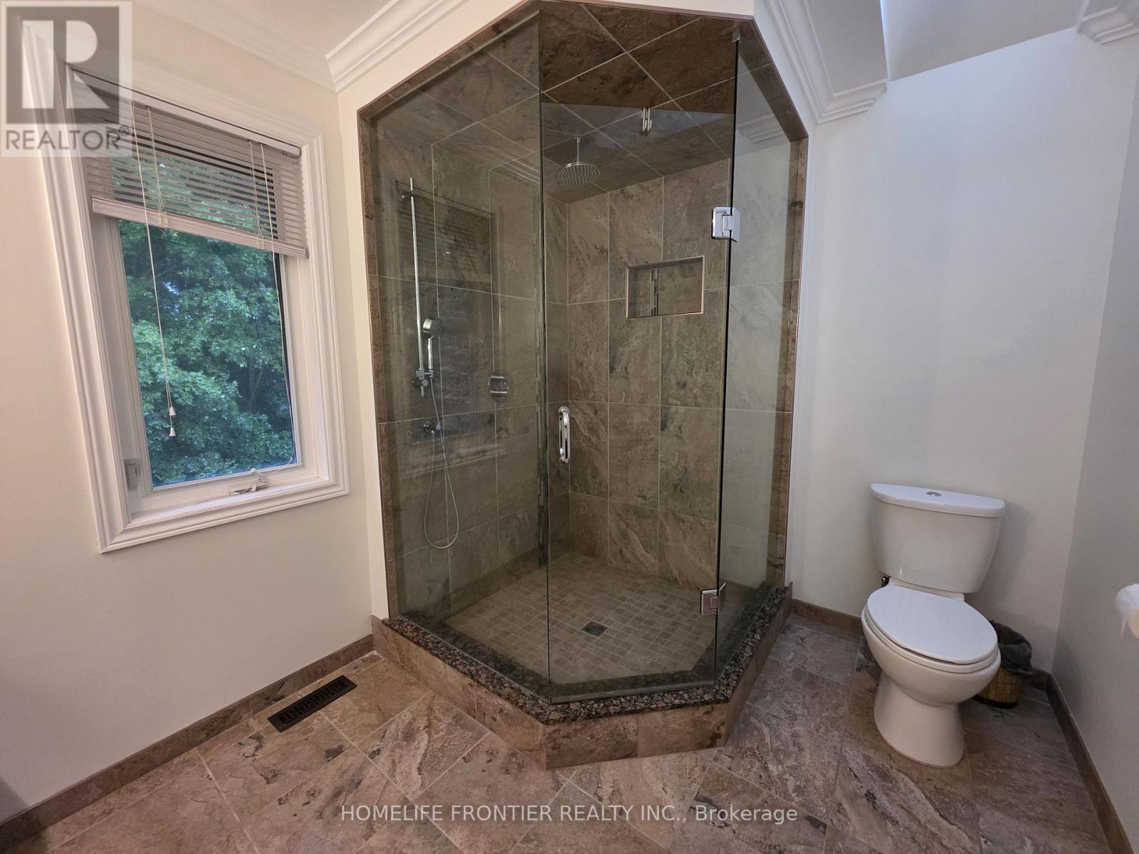 367 Herridge Circle, Newmarket, Ontario  L3Y 7J1 - Photo 17 - N13741696