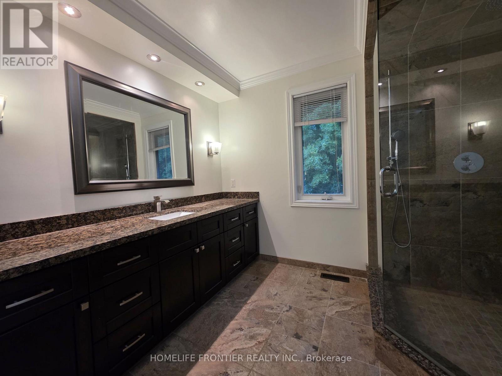 367 Herridge Circle, Newmarket, Ontario  L3Y 7J1 - Photo 16 - N13741696