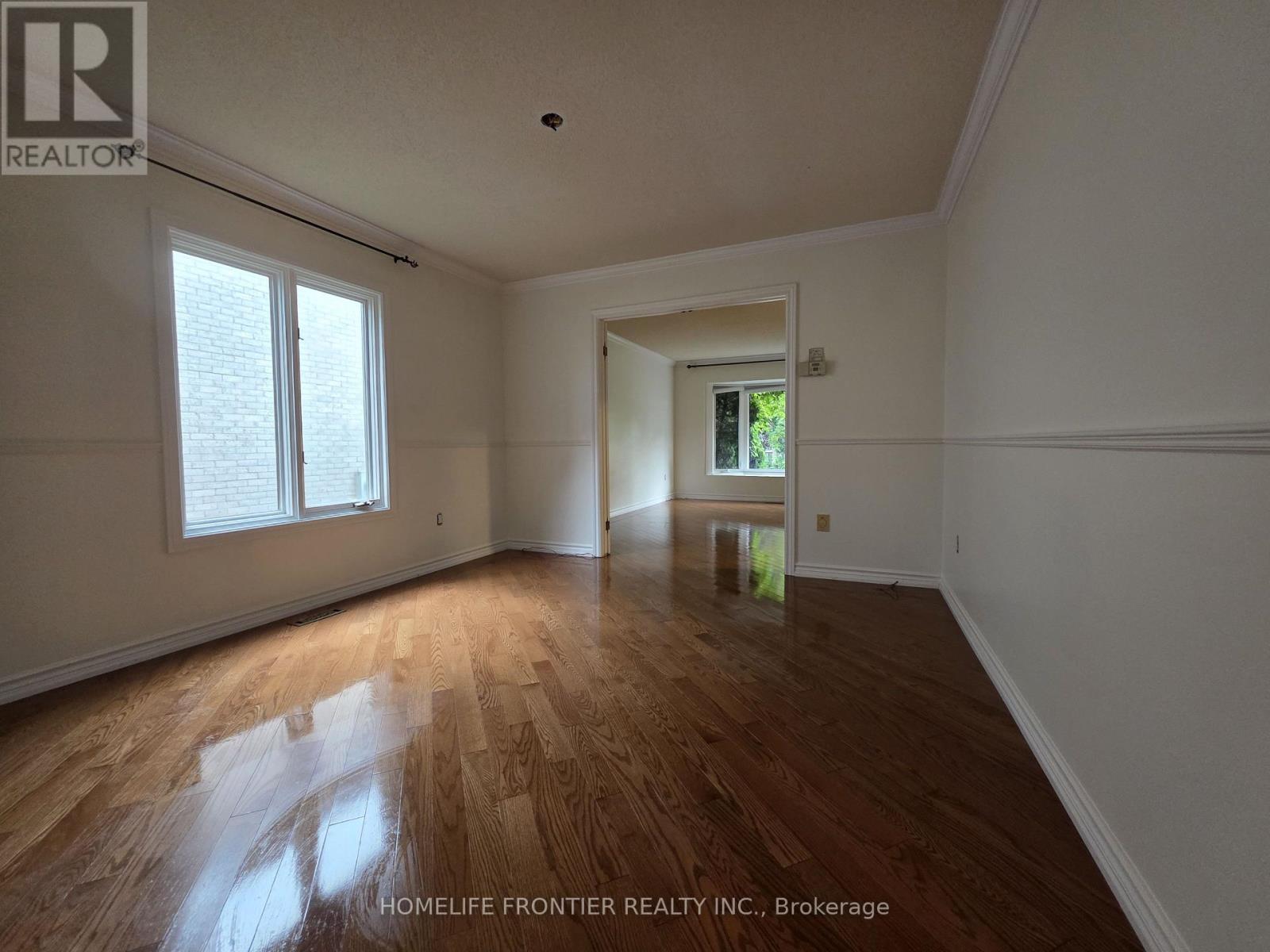 367 Herridge Circle, Newmarket, Ontario  L3Y 7J1 - Photo 7 - N13741696