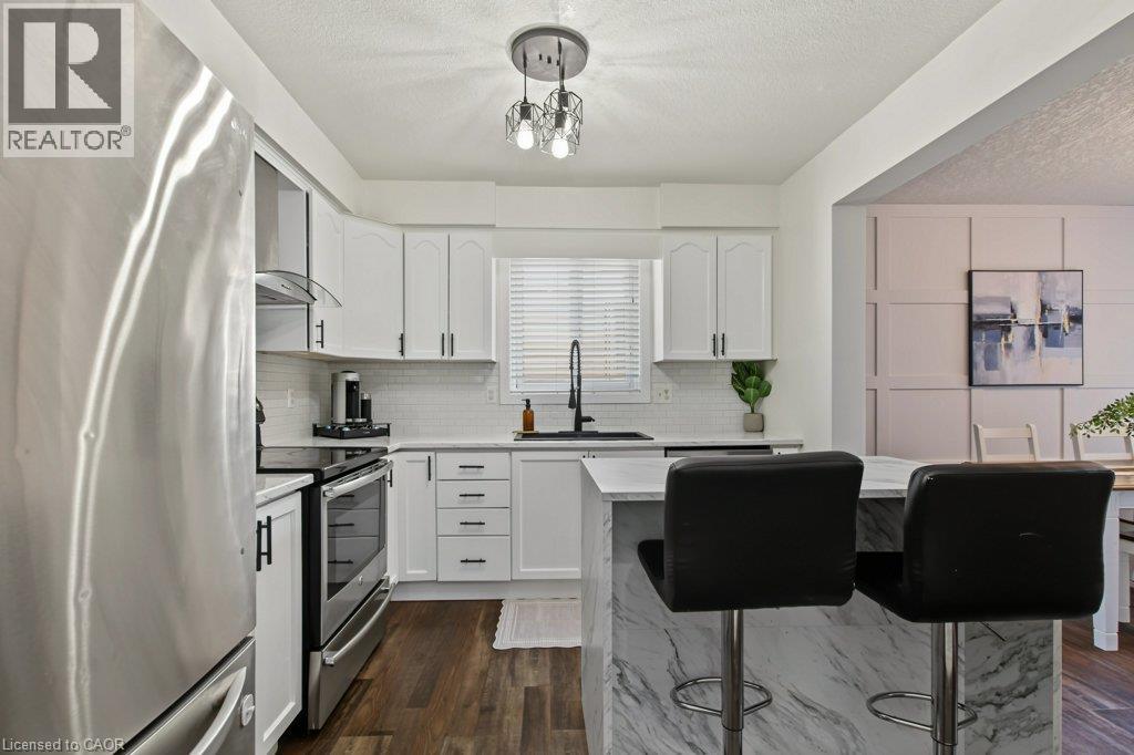 347 Bankside Drive, Kitchener, Ontario  N2N 3K1 - Photo 8 - 40865451