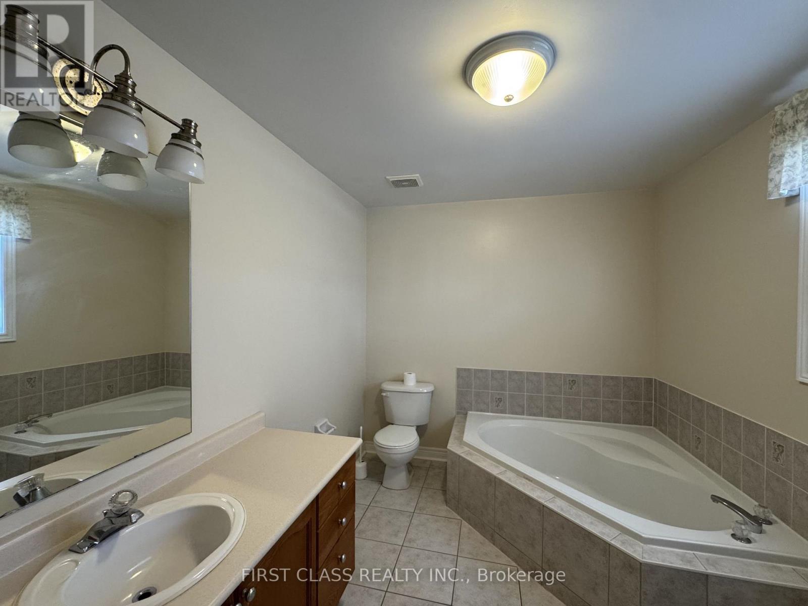 17 Maggs Street, Ajax, Ontario  L1T 4C5 - Photo 11 - E13826236