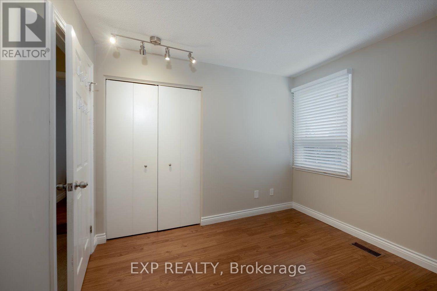 42 Farmington Crescent, London South, Ontario  N6K 3J3 - Photo 21 - X13826642