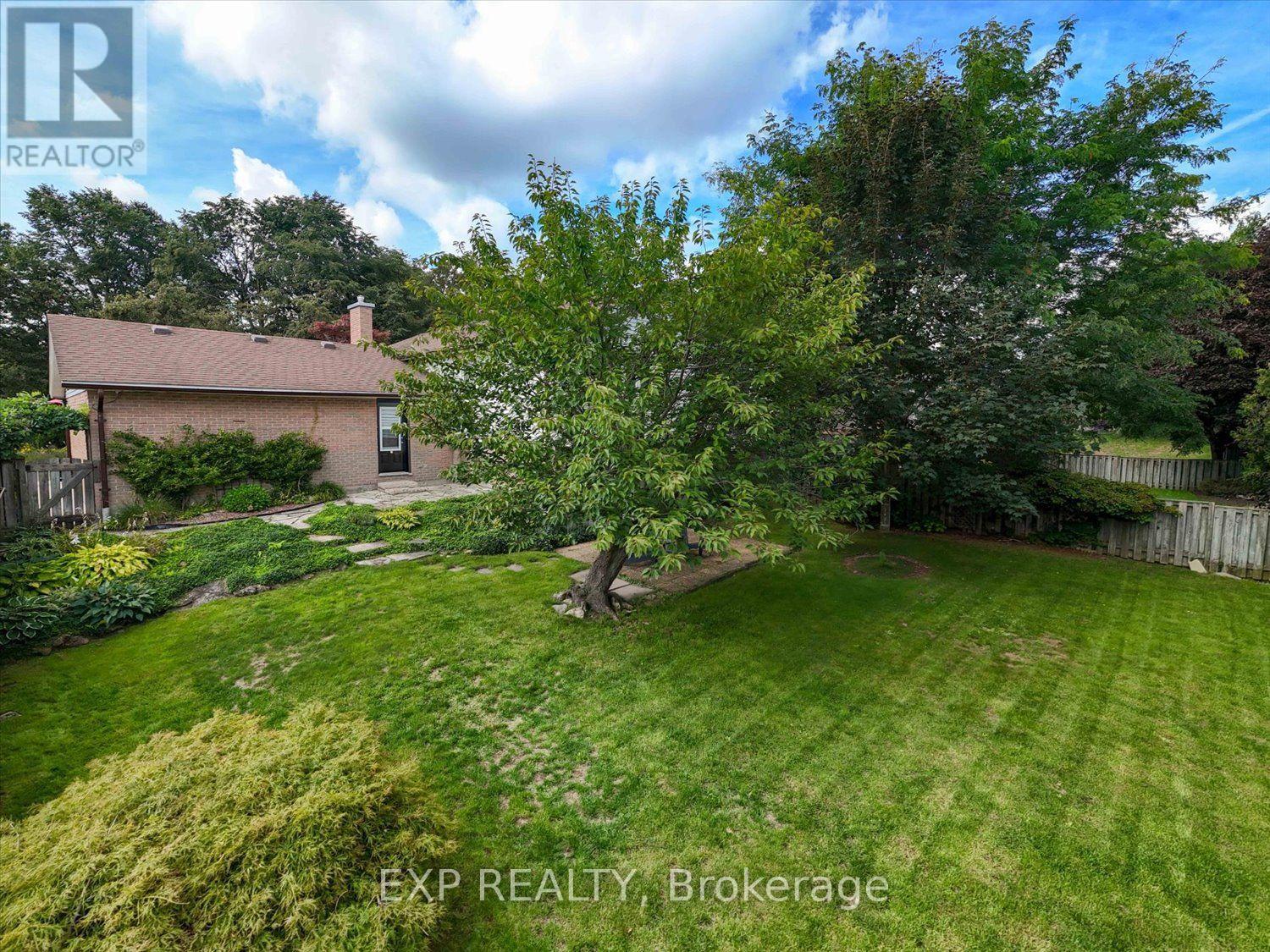 42 Farmington Crescent, London South, Ontario  N6K 3J3 - Photo 33 - X13826642