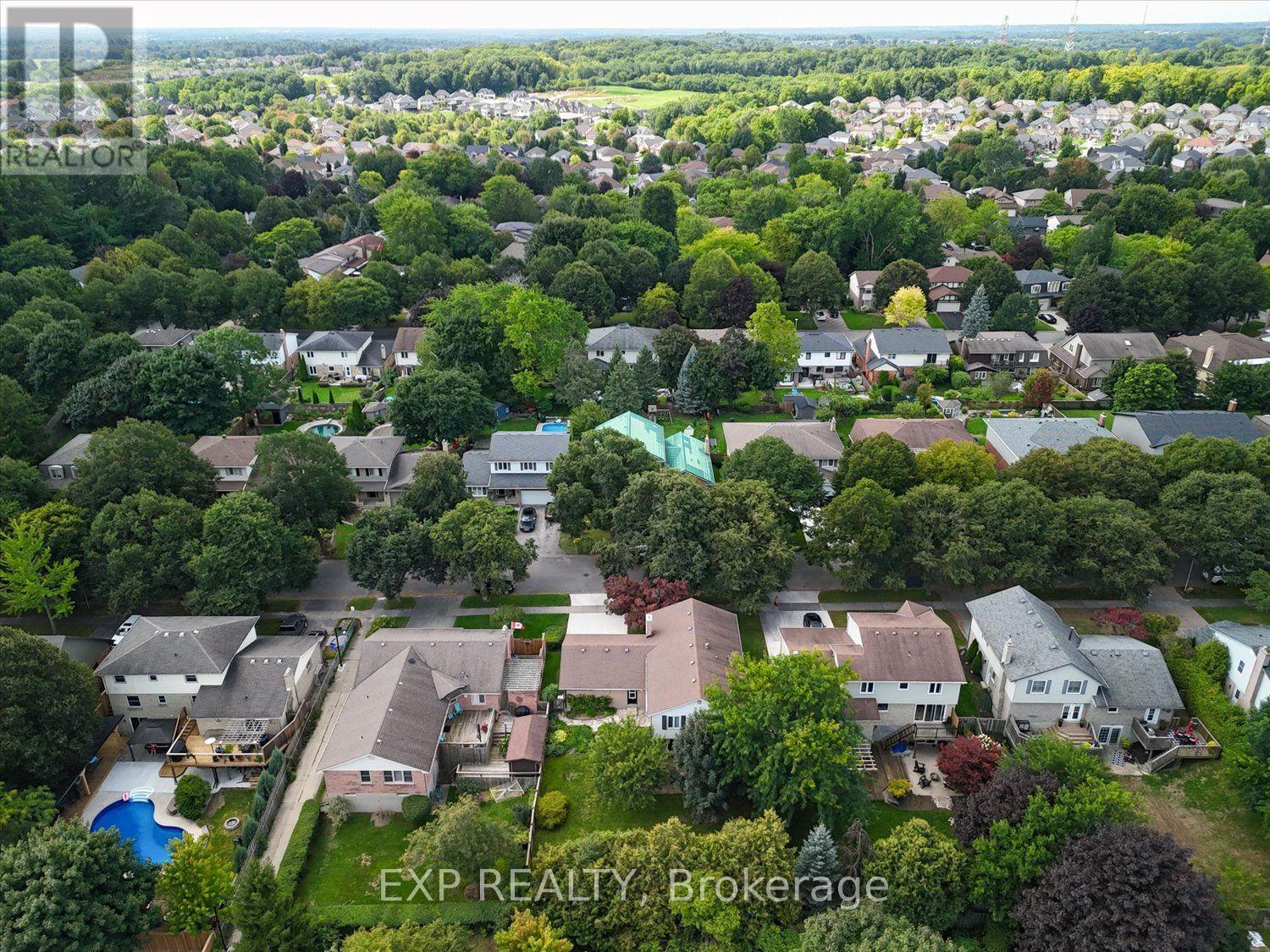42 Farmington Crescent, London South, Ontario  N6K 3J3 - Photo 40 - X13826642