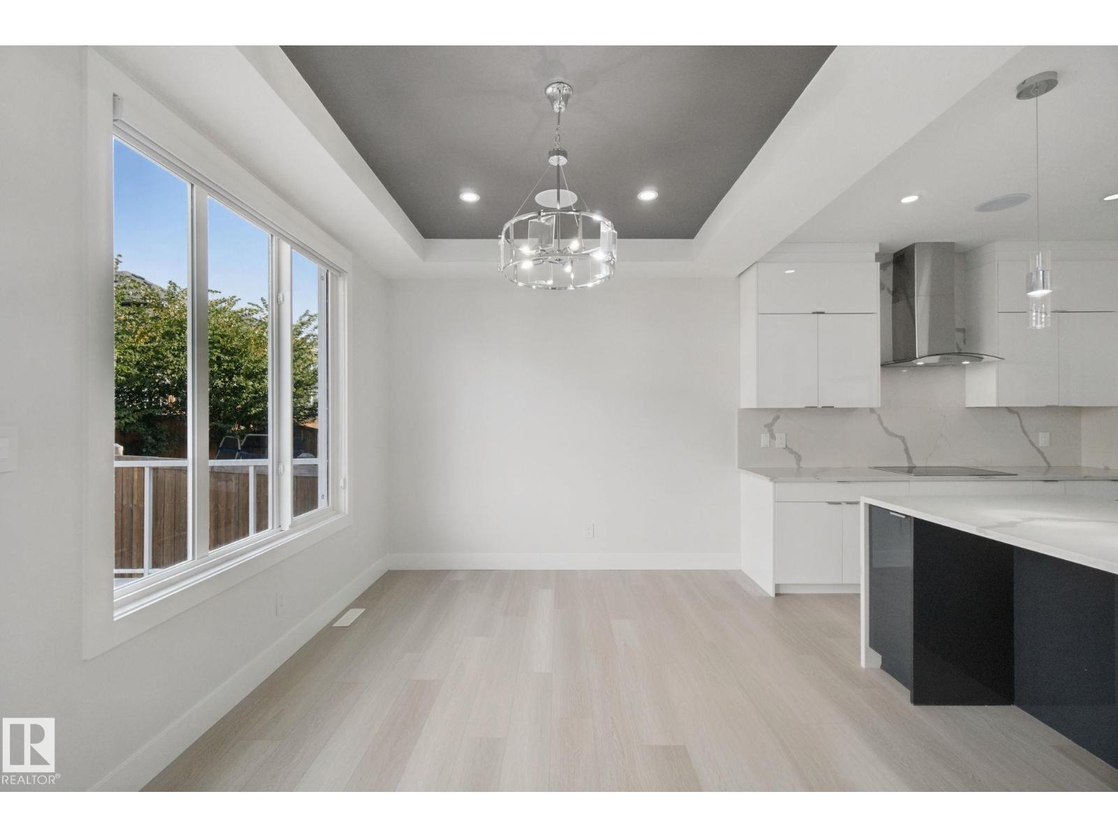 3699 HUMMINGBIRD WY NW