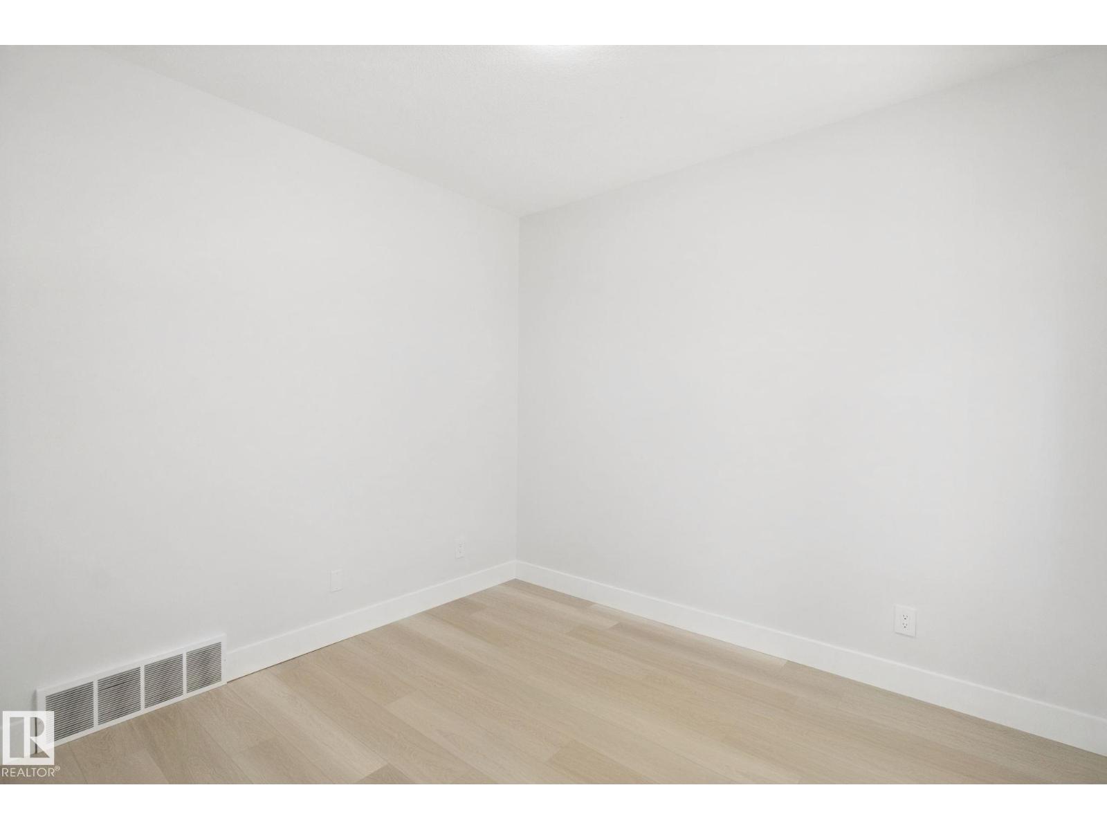 3699 HUMMINGBIRD WY NW