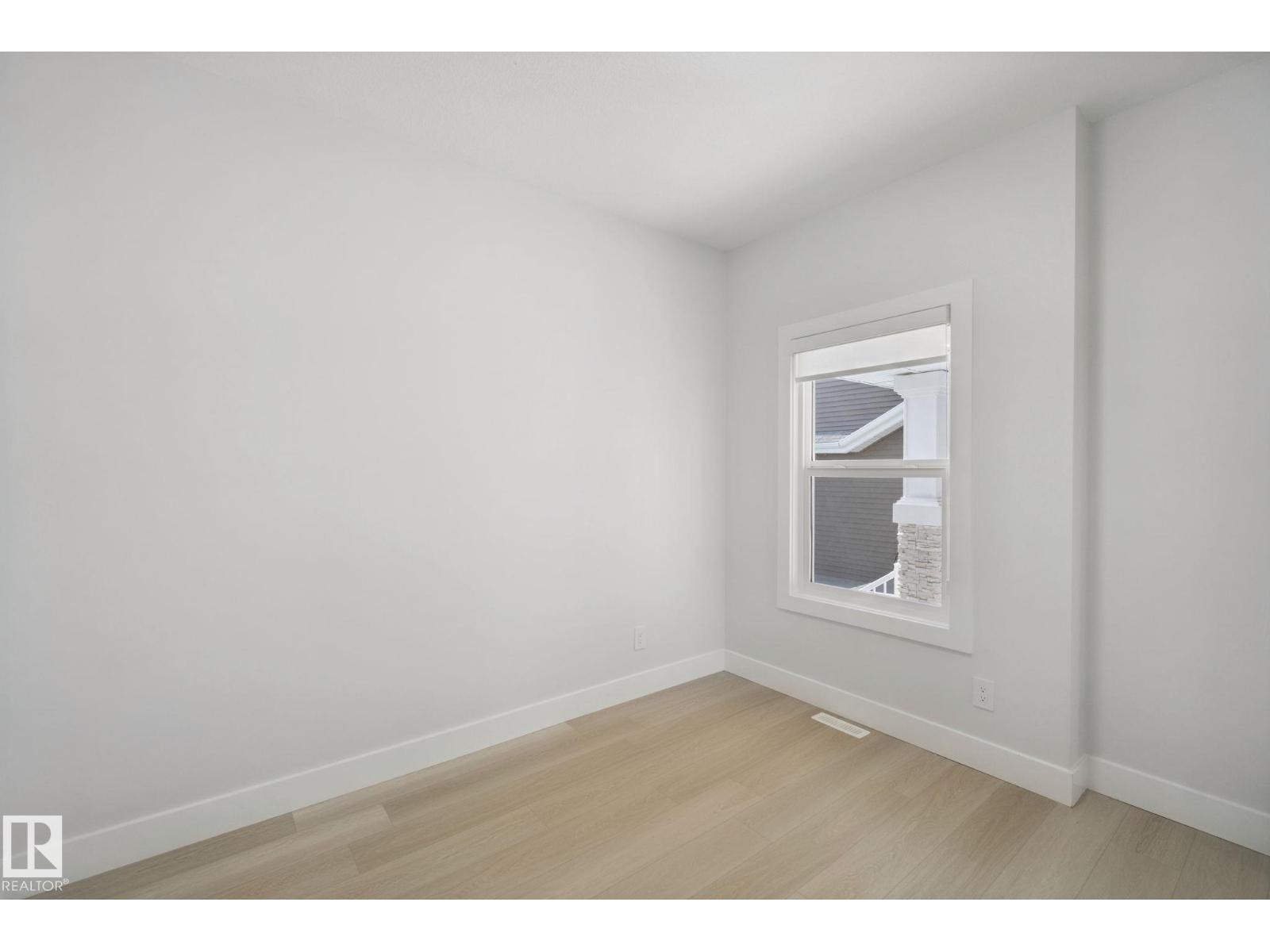 3699 HUMMINGBIRD WY NW