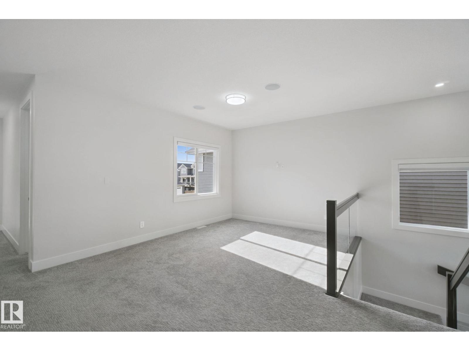 3699 HUMMINGBIRD WY NW