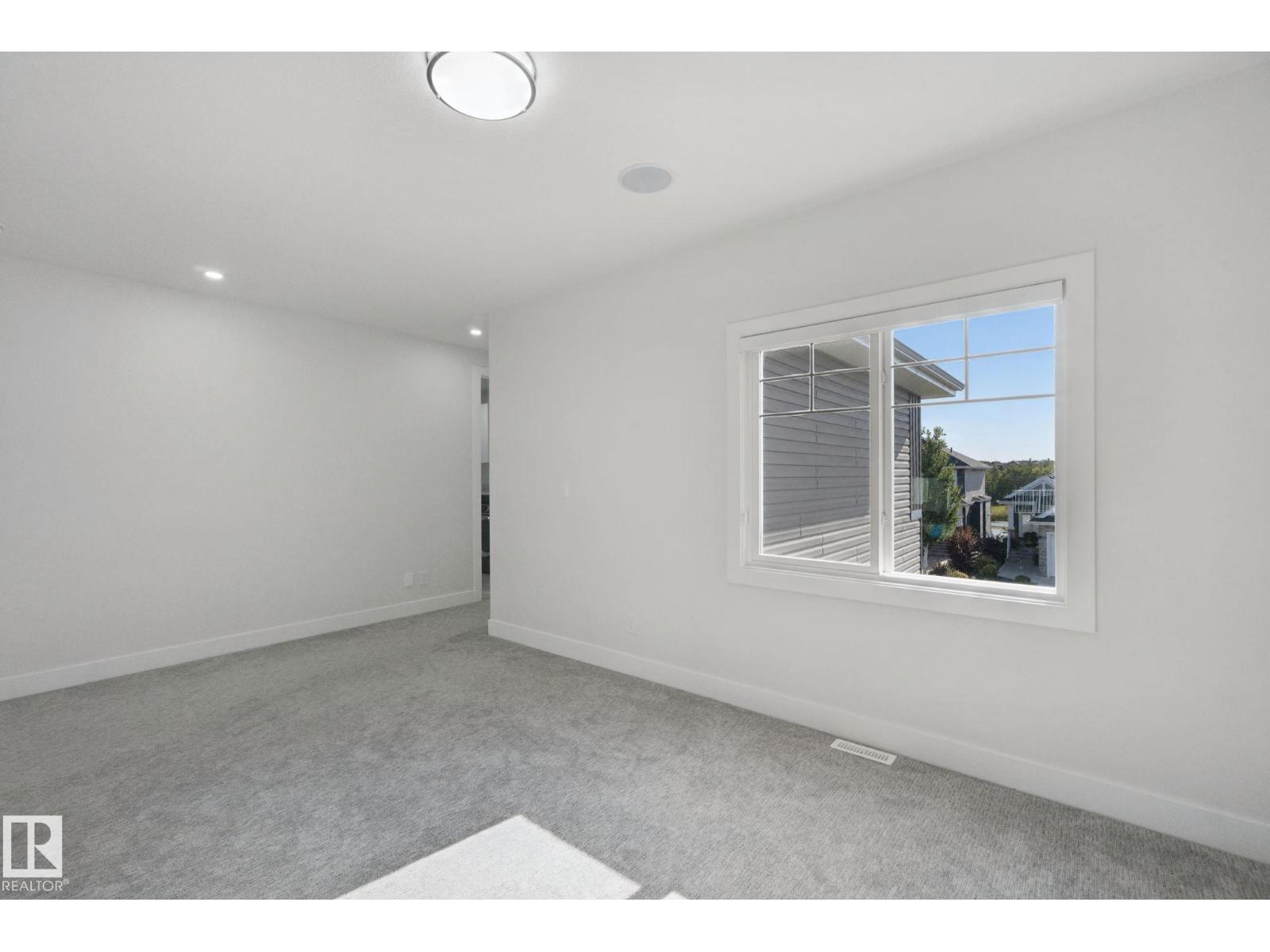 3699 HUMMINGBIRD WY NW