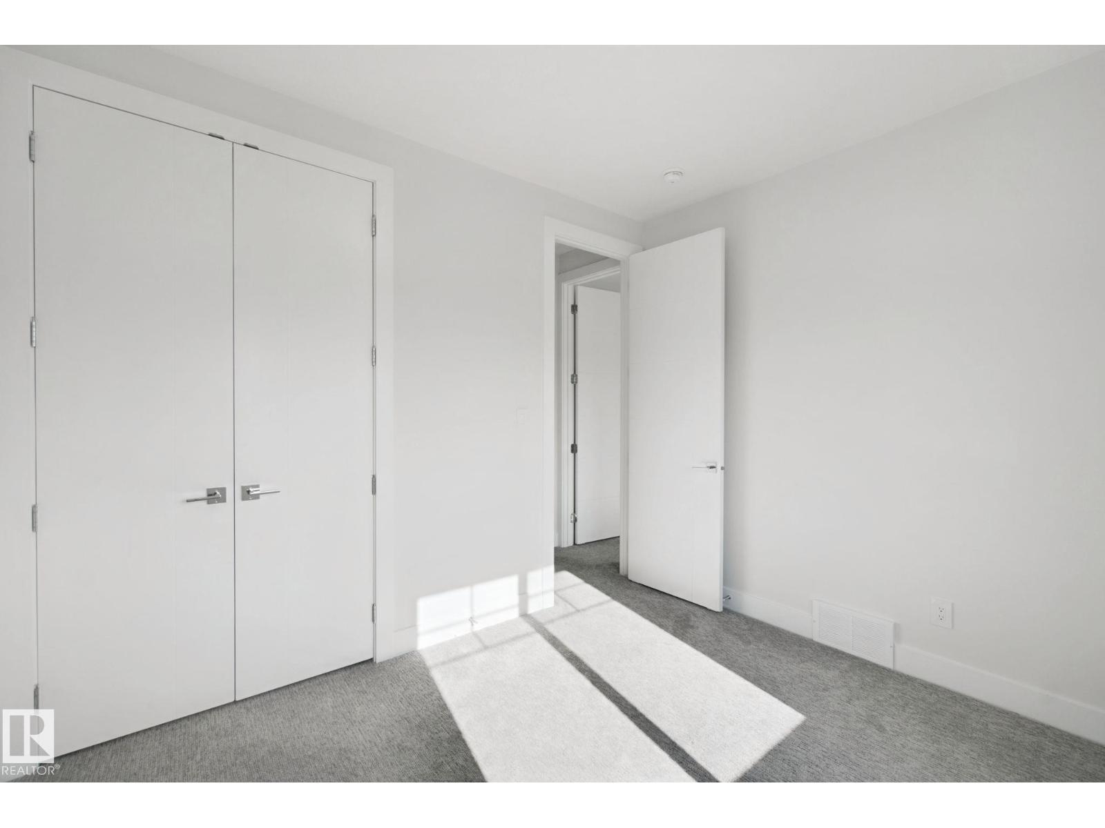 3699 HUMMINGBIRD WY NW