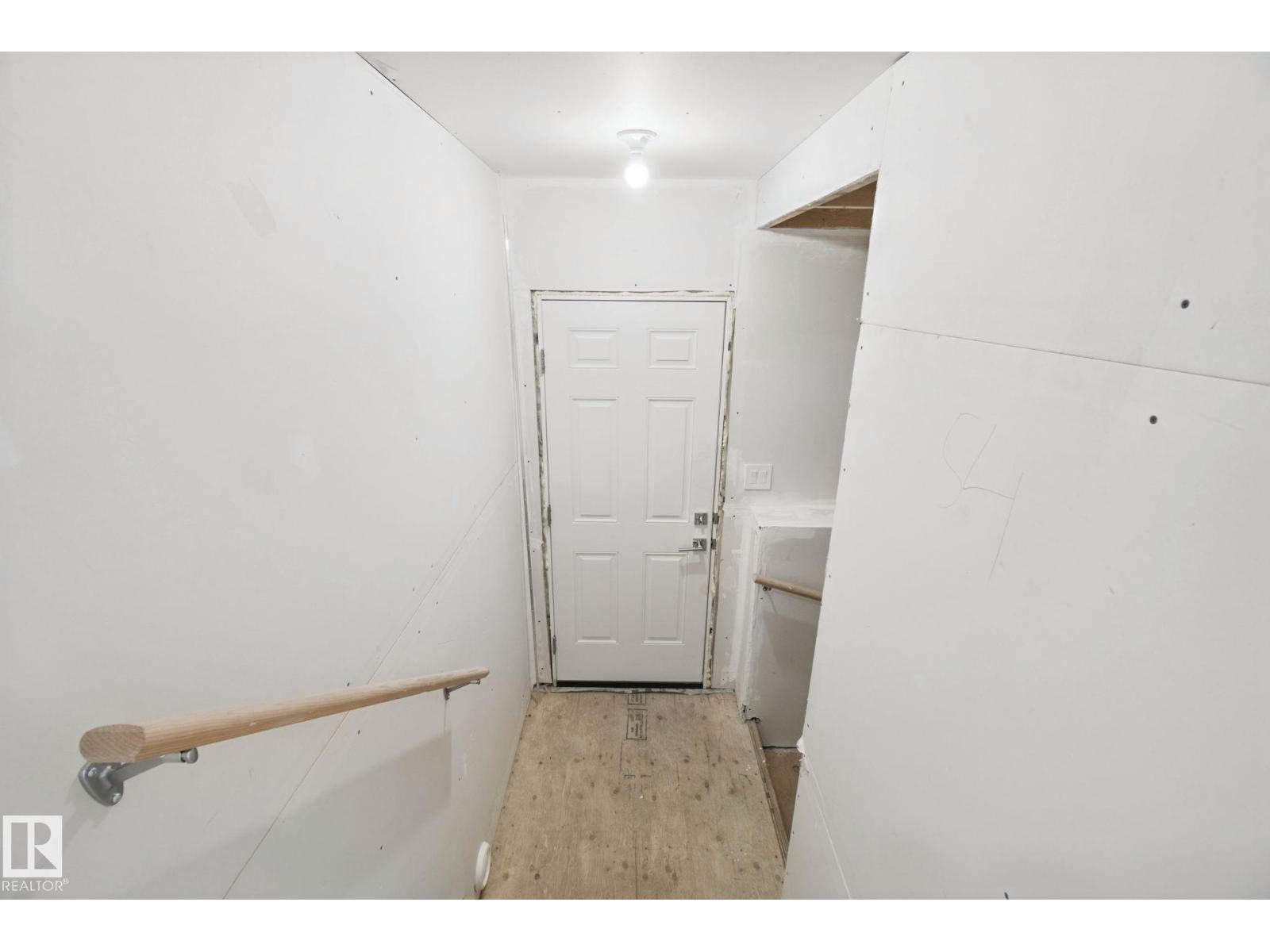 3699 HUMMINGBIRD WY NW