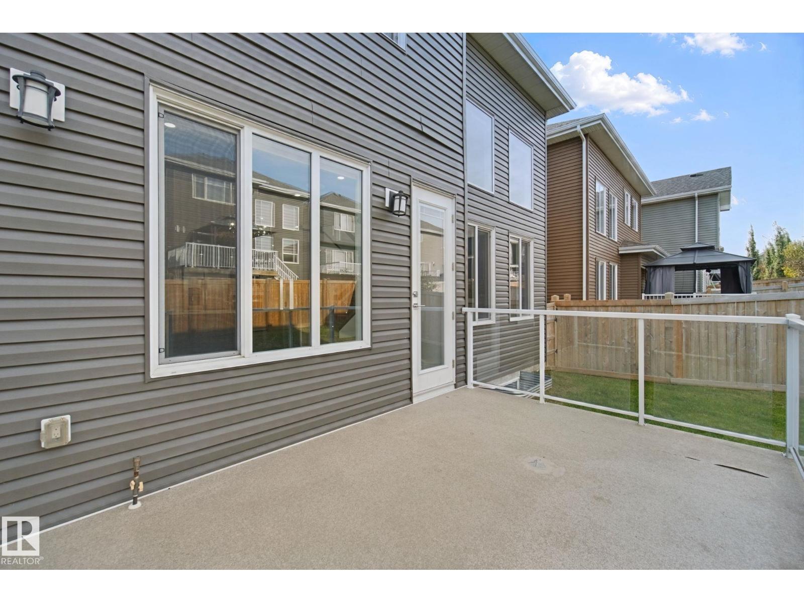 3699 HUMMINGBIRD WY NW