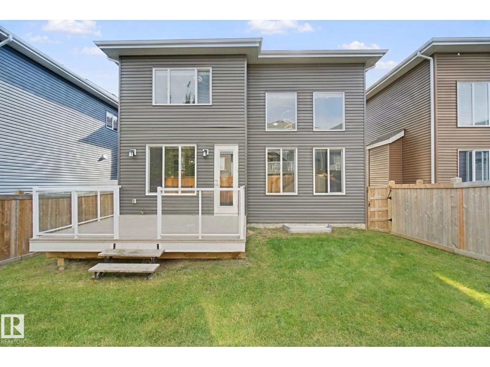 3699 HUMMINGBIRD WY NW