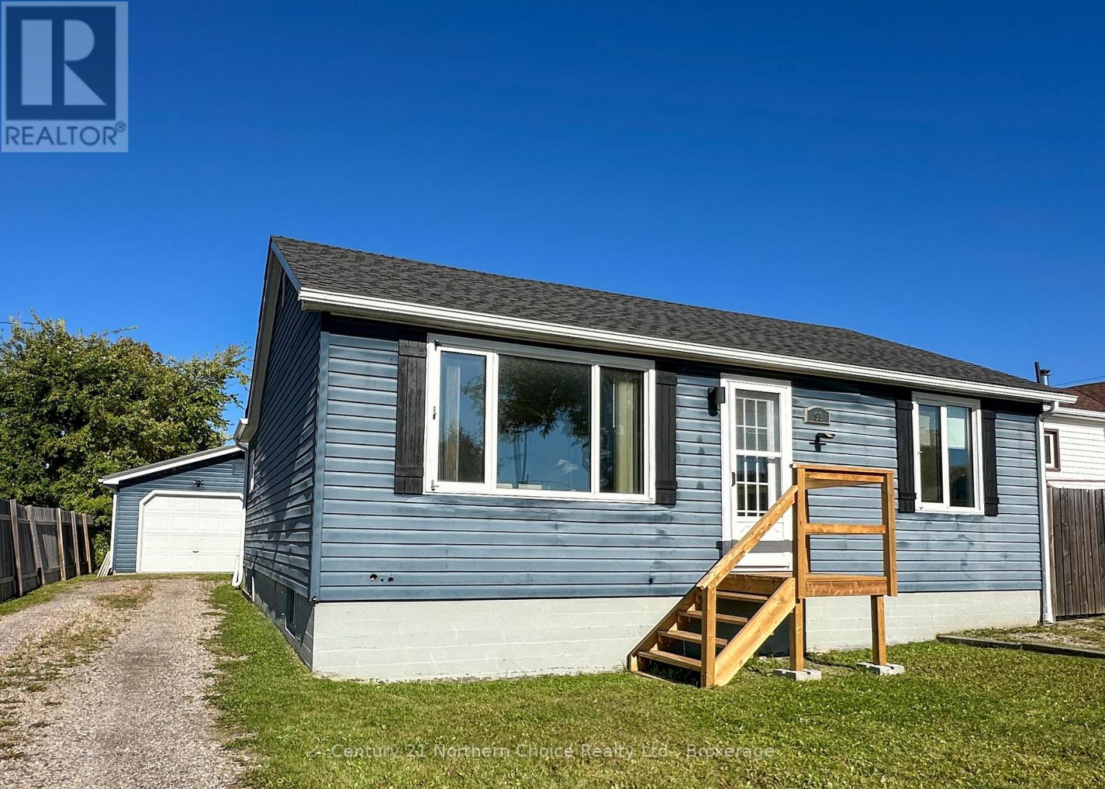 93 Dickenson Road, Red Lake, Ontario  P0V 1C0 - Photo 1 - X13826166