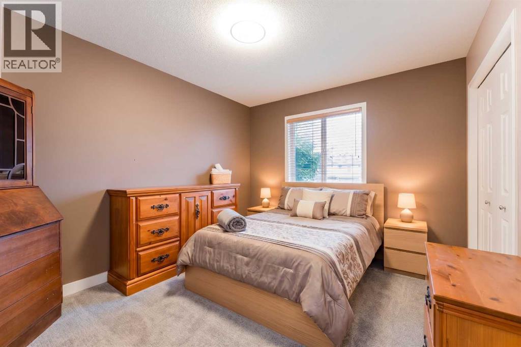 43 Elgin Drive Se, Calgary, Alberta  T2Z 3Y7 - Photo 28 - A2346941
