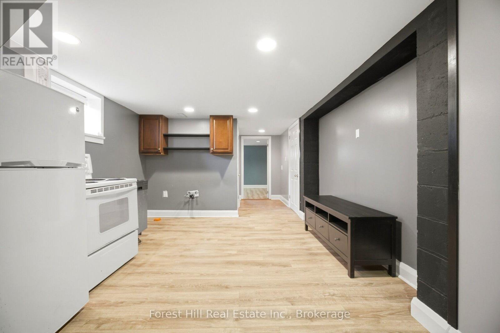 39 Broadview Avenue, Mississauga, Ontario  L5H 2S8 - Photo 26 - W13826656