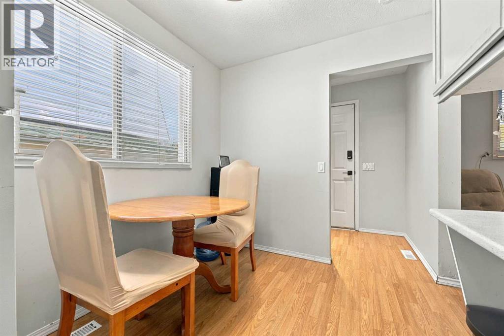 3924 29a Avenue Se, Calgary, Alberta  T2B 0G4 - Photo 10 - A2347410