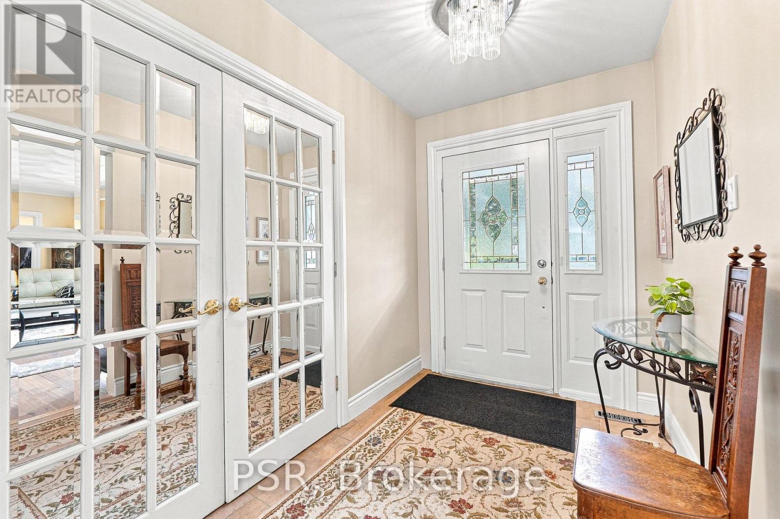 15 Valleyview Road, Halton Hills, Ontario  L7G 1W3 - Photo 14 - W13826632