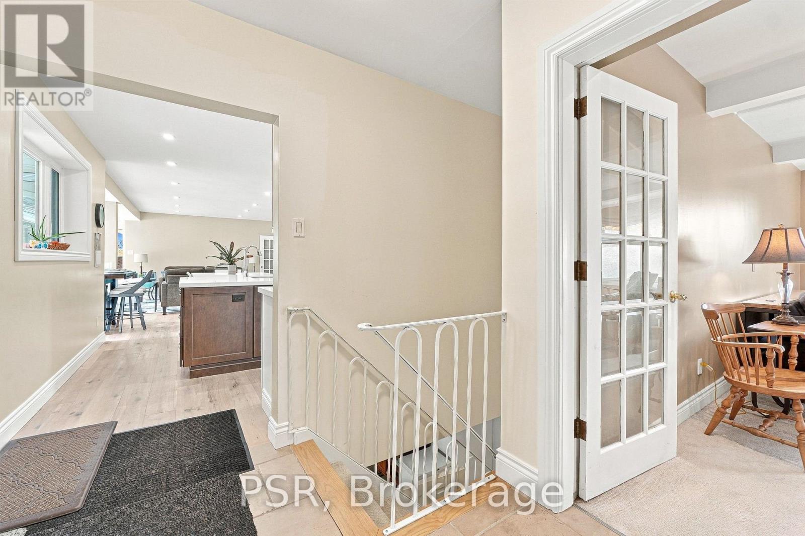 15 Valleyview Road, Halton Hills, Ontario  L7G 1W3 - Photo 25 - W13826632