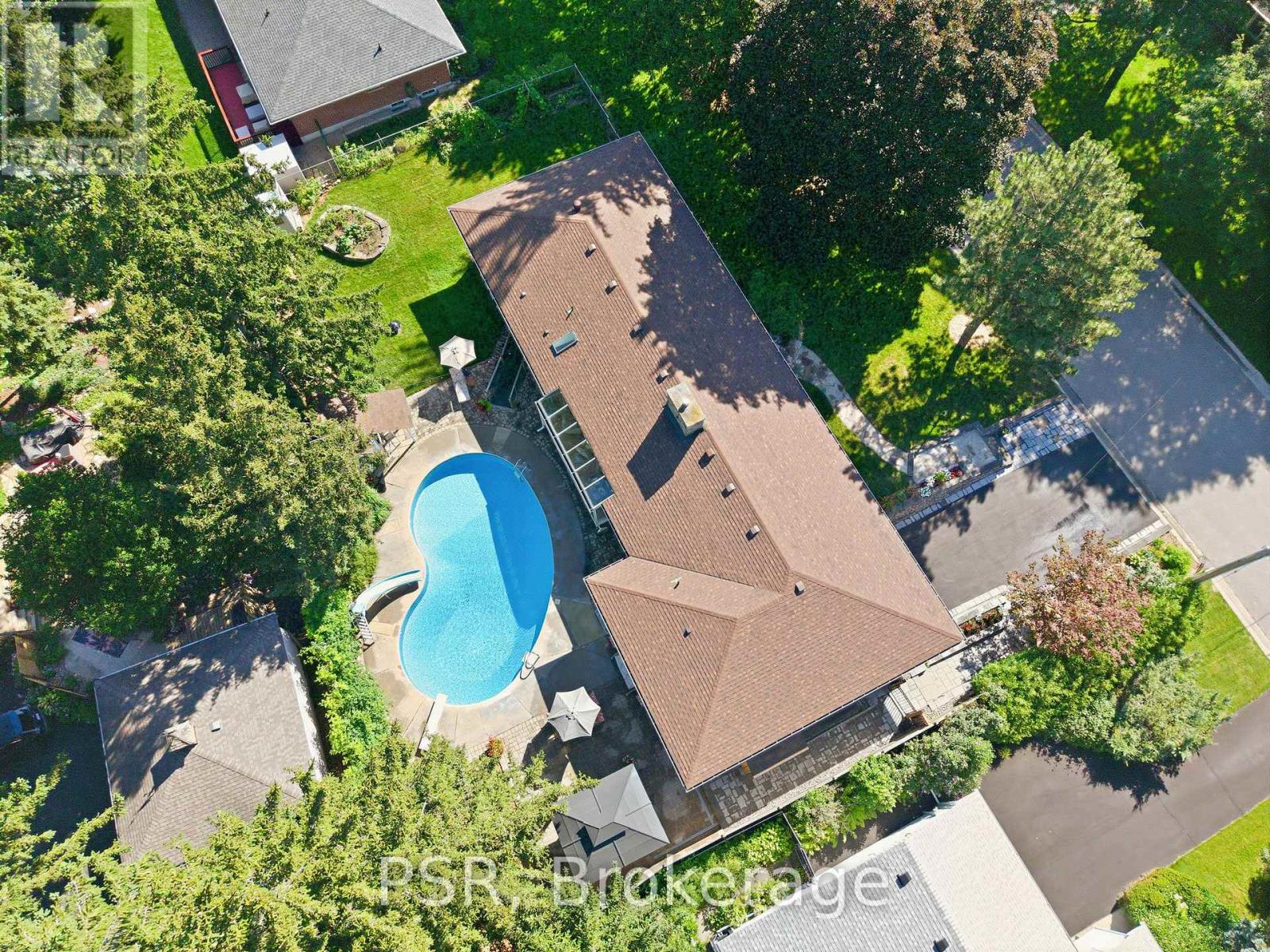 15 Valleyview Road, Halton Hills, Ontario  L7G 1W3 - Photo 34 - W13826632