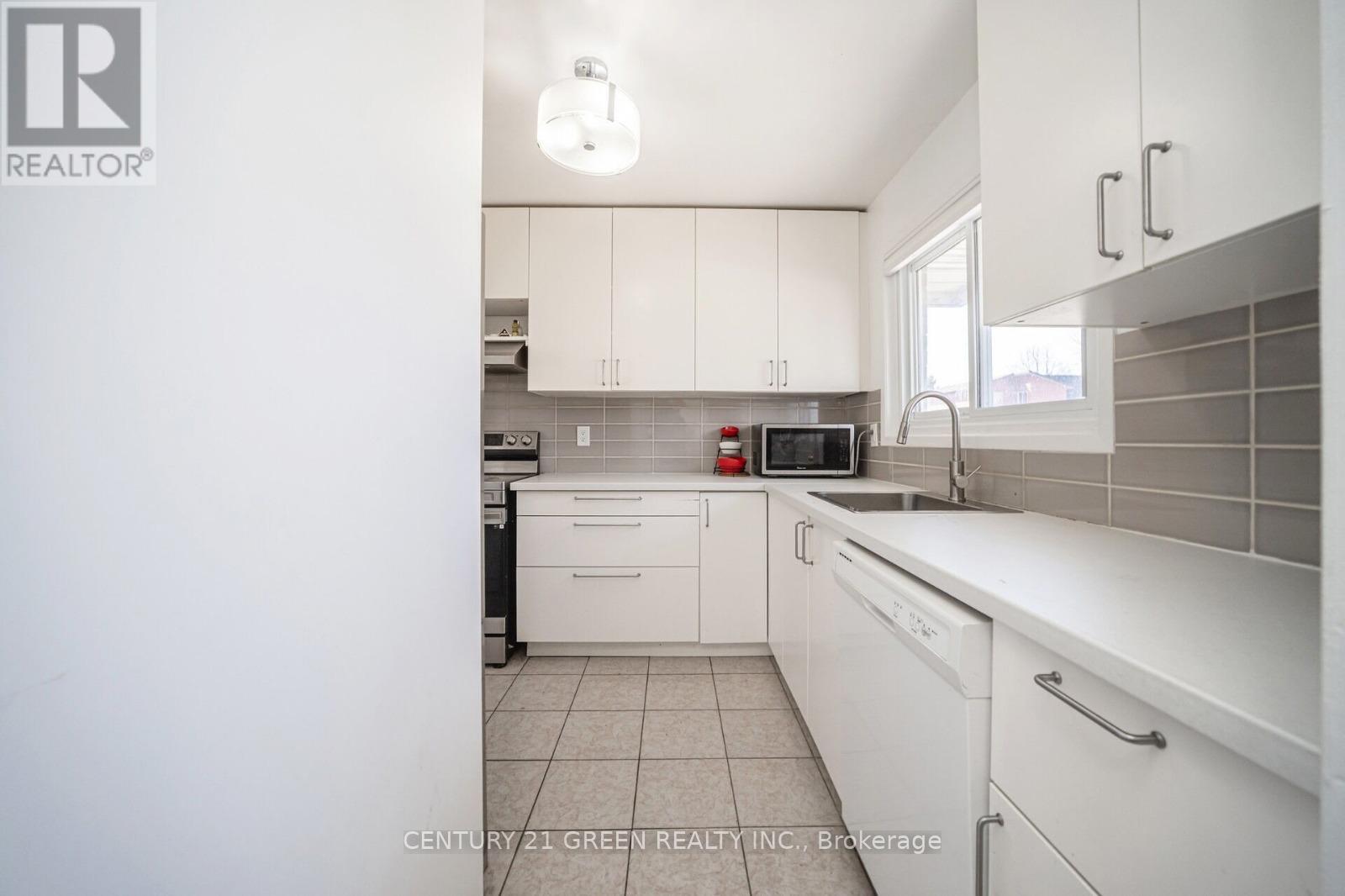 24 Jackman Drive, Brampton, Ontario  L6S 2L7 - Photo 15 - W13826634