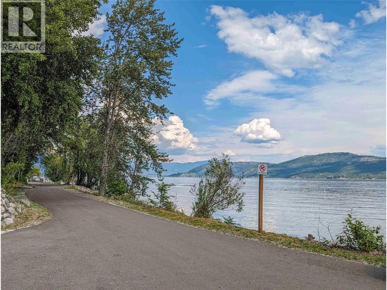8745 Westside Road, Vernon, British Columbia  V1H 2E4 - Photo 33 - 10391908
