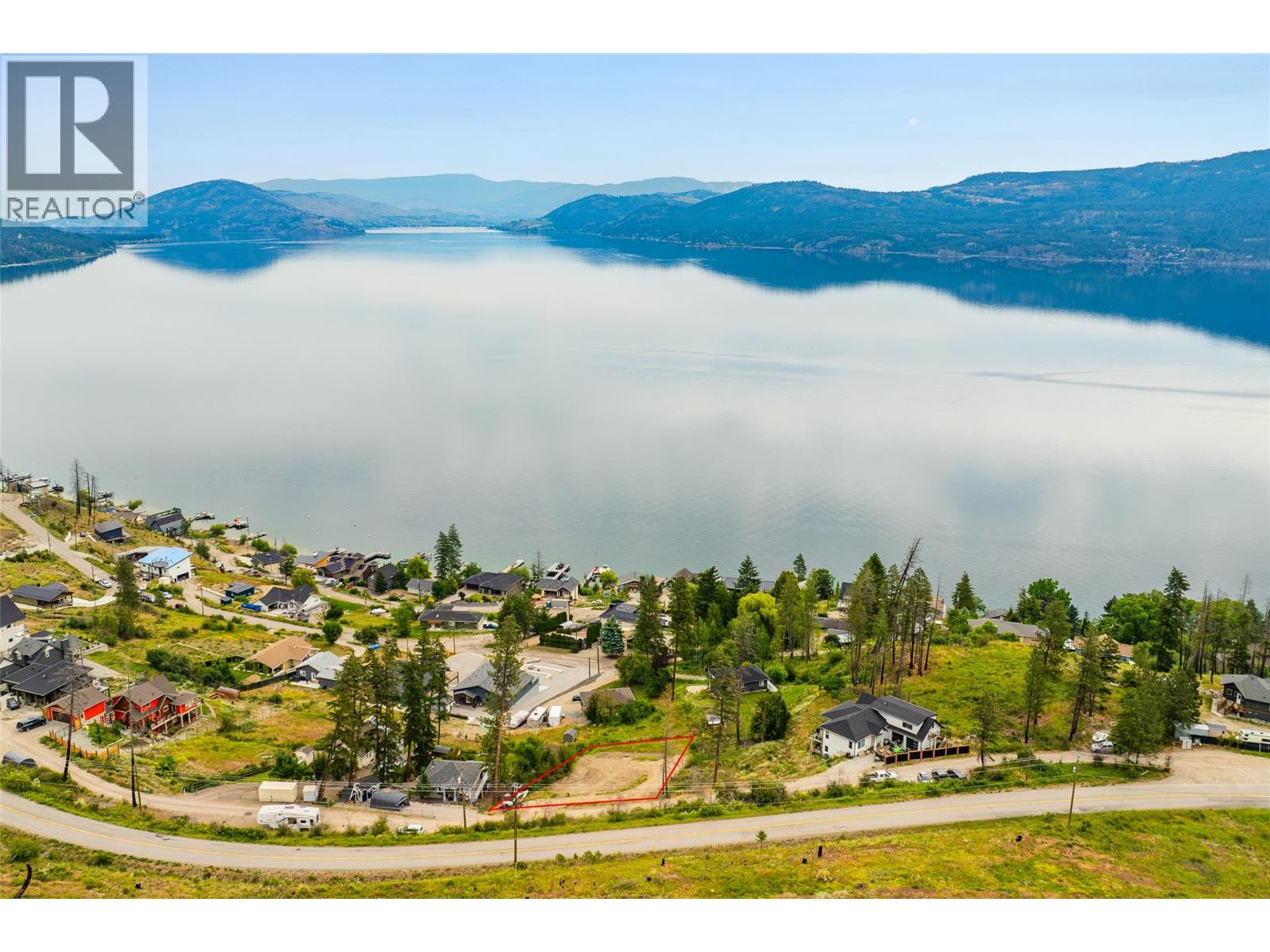 8745 Westside Road, Vernon, British Columbia  V1H 2E4 - Photo 4 - 10391908