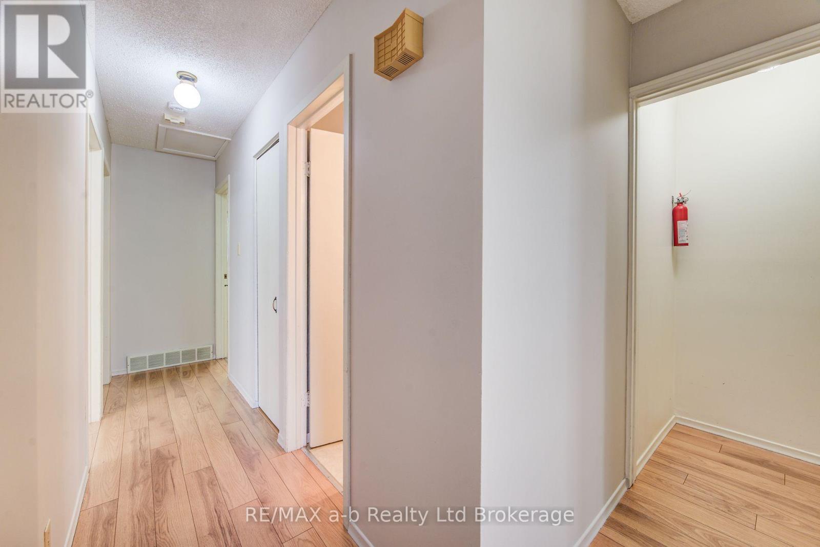 321 Bluevale Street N, Waterloo, Ontario  N2J 4H6 - Photo 16 - X13826726