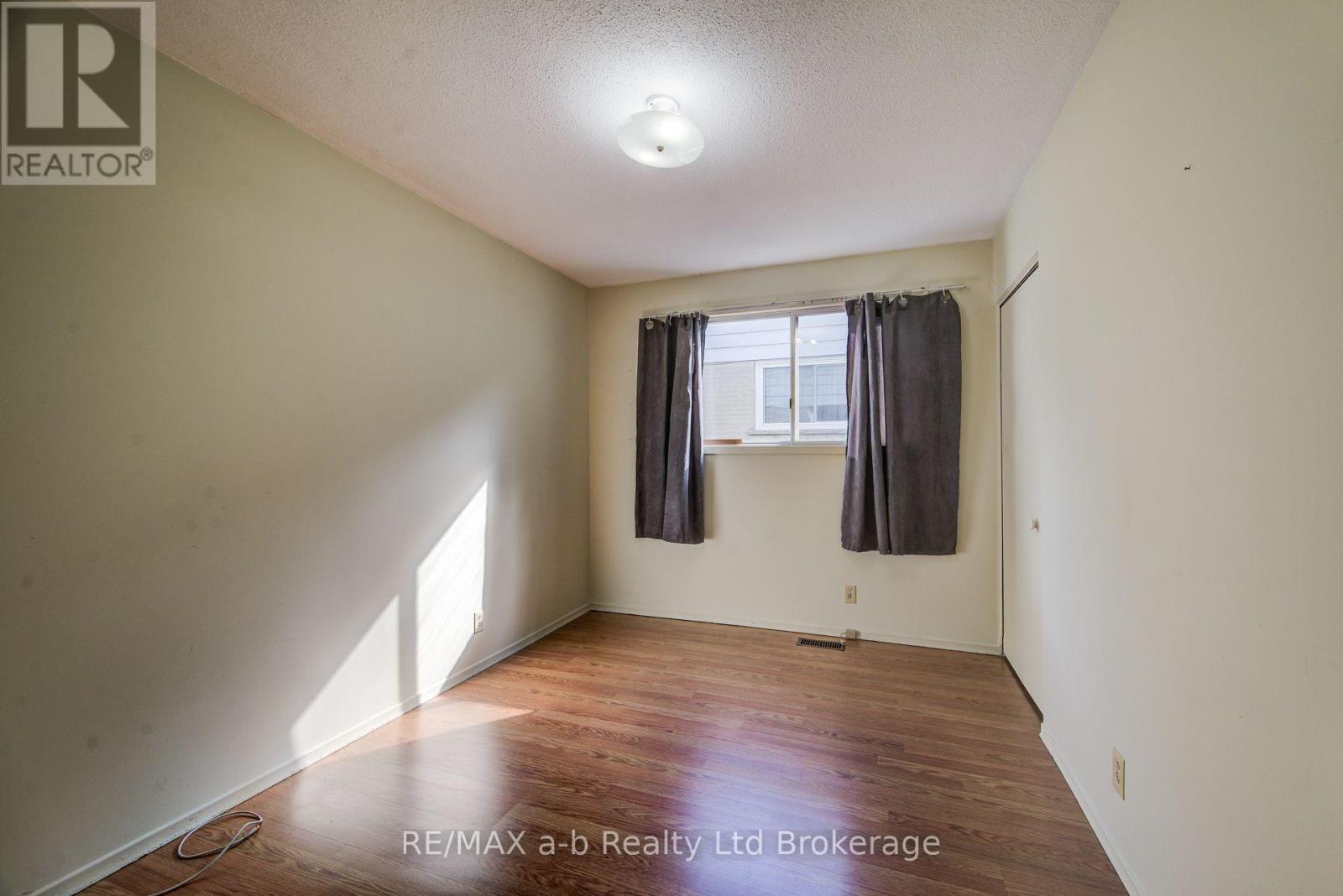 321 Bluevale Street N, Waterloo, Ontario  N2J 4H6 - Photo 18 - X13826726