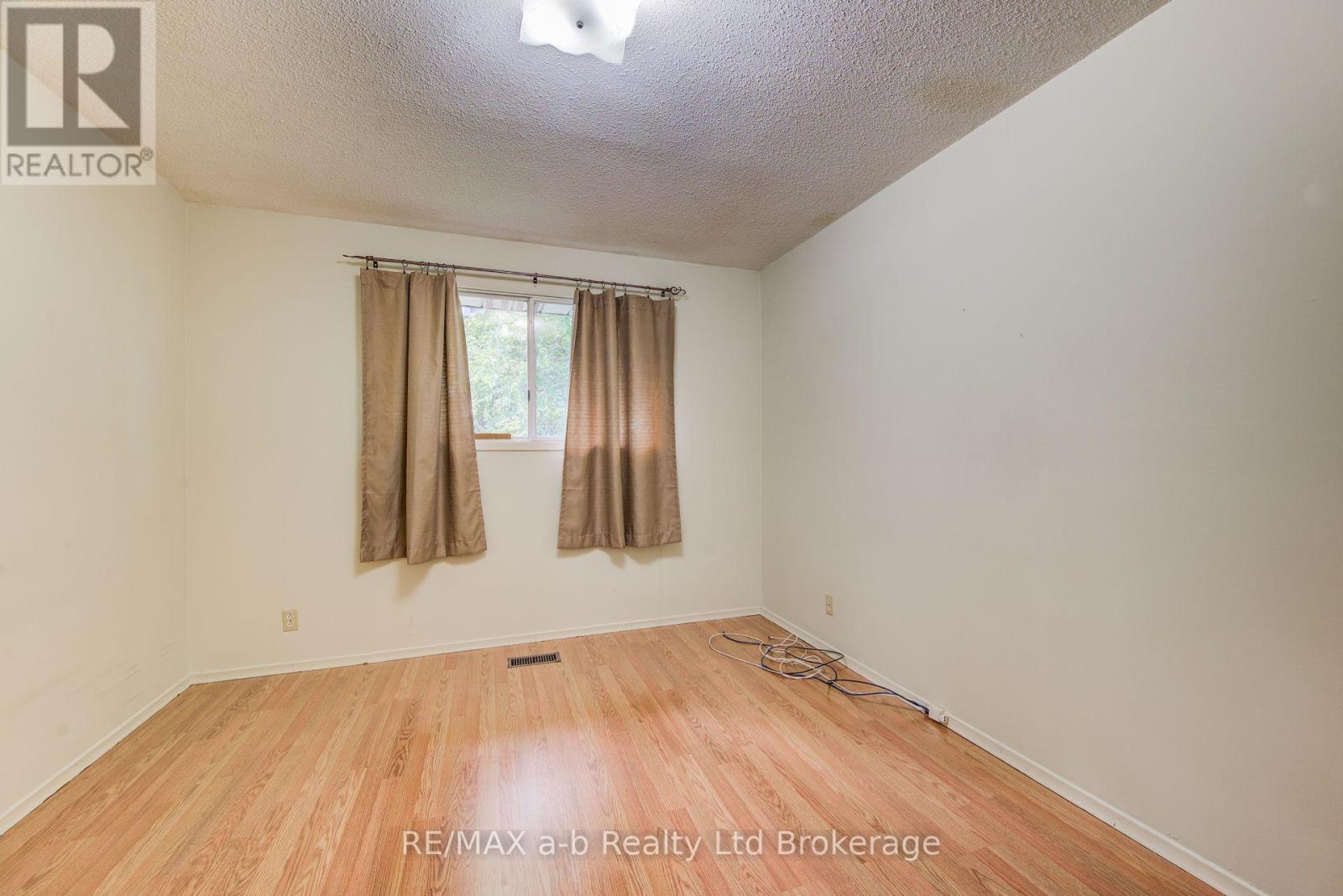 321 Bluevale Street N, Waterloo, Ontario  N2J 4H6 - Photo 20 - X13826726