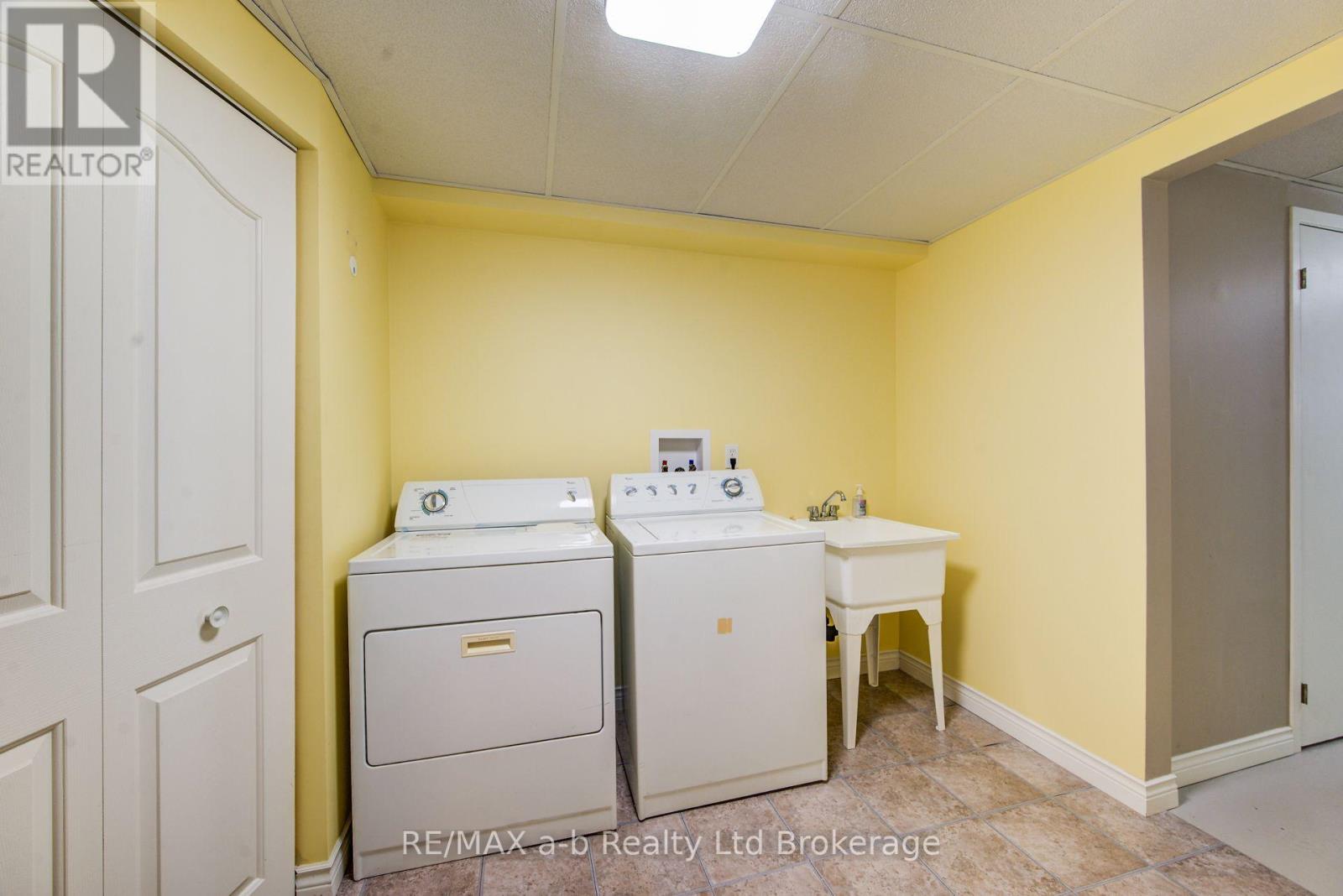 321 Bluevale Street N, Waterloo, Ontario  N2J 4H6 - Photo 29 - X13826726