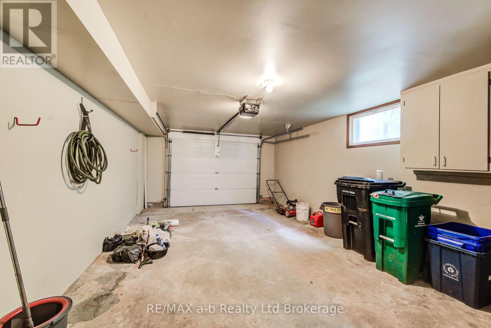 321 Bluevale Street N, Waterloo, Ontario  N2J 4H6 - Photo 34 - X13826726