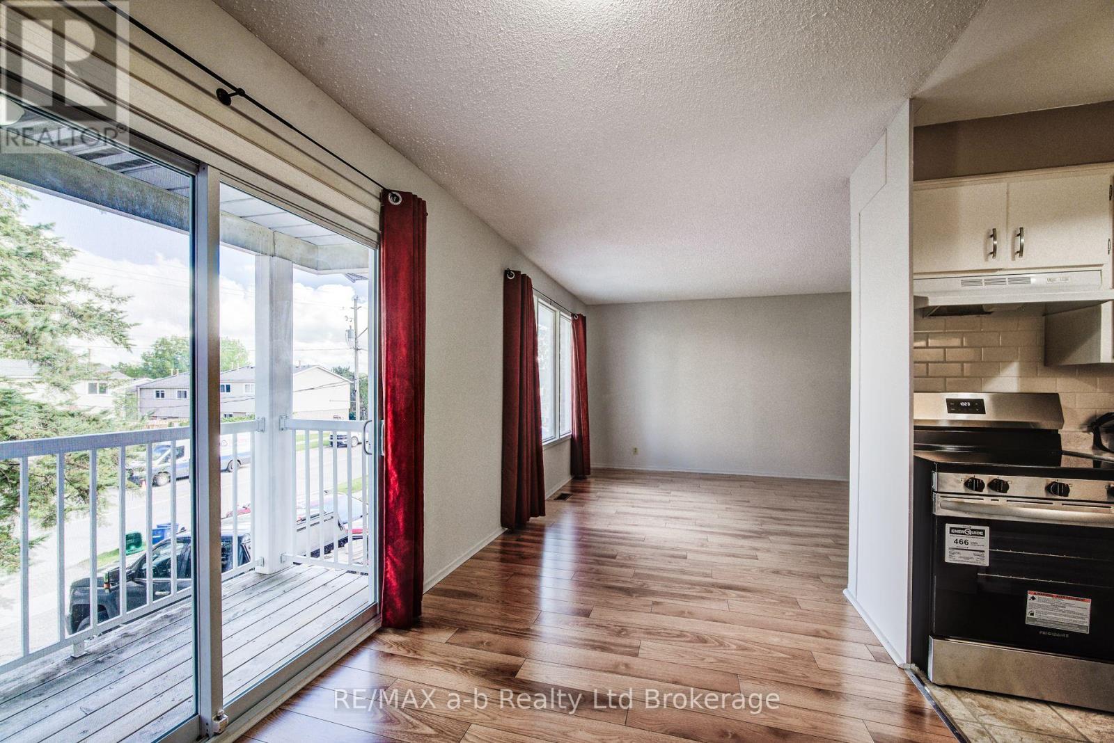 321 Bluevale Street N, Waterloo, Ontario  N2J 4H6 - Photo 7 - X13826726