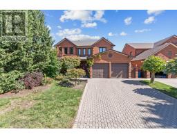 35 KINGSWOOD DRIVE, Clarington, Ontario