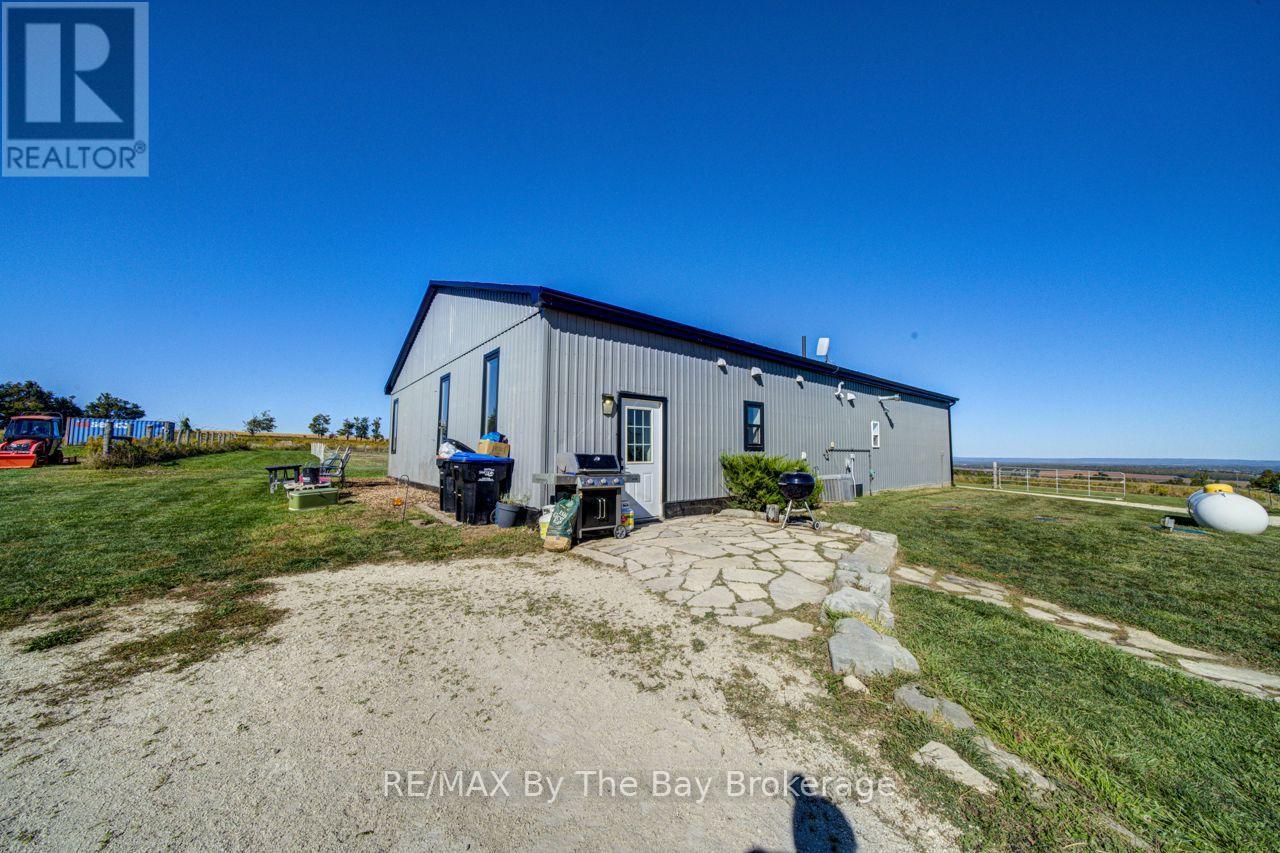 2574 Fairgrounds Road South Road S, Clearview, Ontario  L0M 1G0 - Photo 22 - S13826690